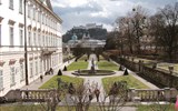 Národní parky a zahrady - Rakousko - Rakousko - Salzburg - zámek Mirabell, 1721-7, návrh L.Hildebrandt v barokním slohu, 1818 vyhořel, obnoven neoklasicistně